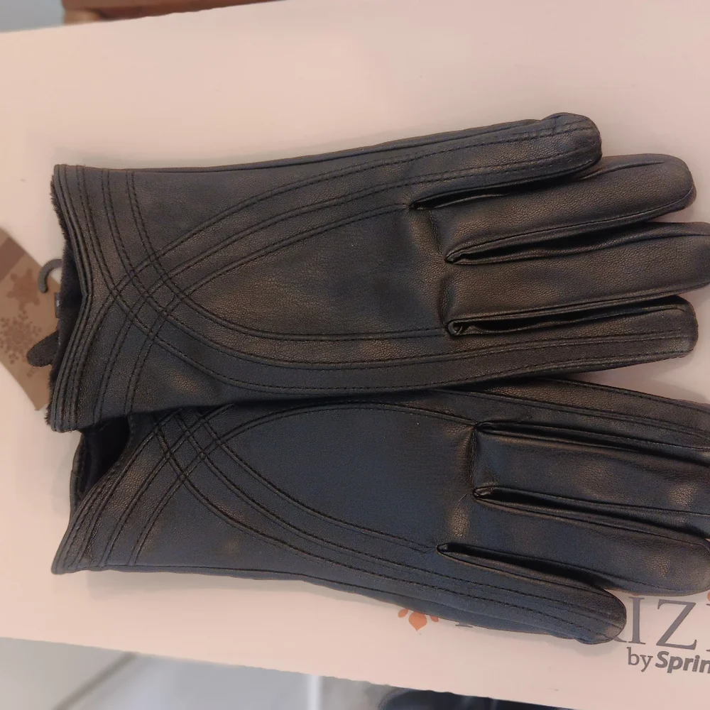 gloves - Picture 2 of 7